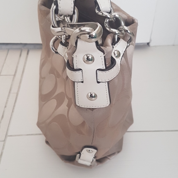 Coach Hobo - Picture 5 of 8